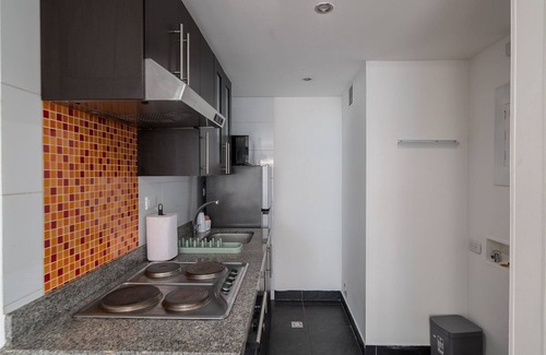 Chapinero House | Family 3BR @Commercial area and near Zona G