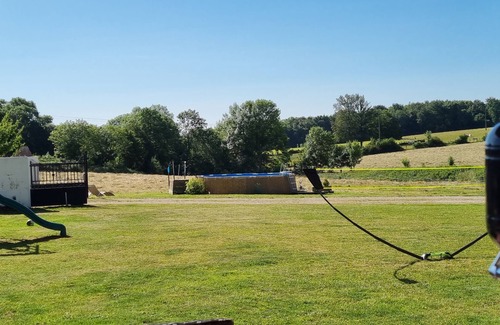 Gesnes-le-Gandelin Cottage | Family And Child Friendly Gite