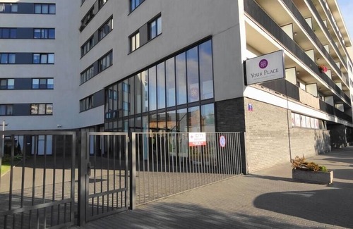 Powazki Apartment | Family Apartment with 3BR, 98m2 up to 10-12 guests