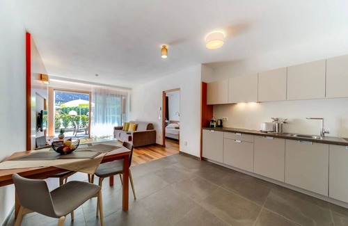 Plaus House | Family apartment with pool view