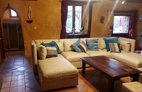 Quebriac Cottage | Family Cottage in Brittany near Rennes / Saint Malo - spa and heated pools