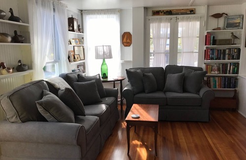 Niantic Cottage | Family Cottage Steps from the Beach!
