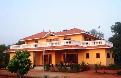 Pondicherry House | ♥Family favourite♥ huge villa , sleeps 15.