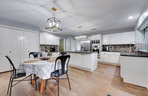 Spring House | Family-Friendly 4BR w/Heated Pool, Spa & Game Room near The Woodlands and IAH