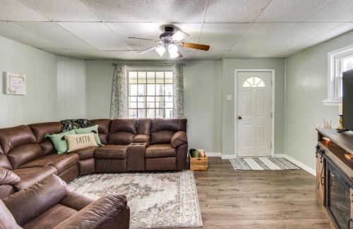 Altoona House | Family-Friendly Altoona Abode with Spacious Patio!
