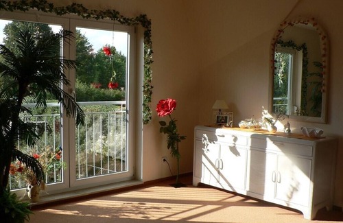 Korkwitz Apartment | Family friendly apartment in a new house in the baltic typical (blue/white) St