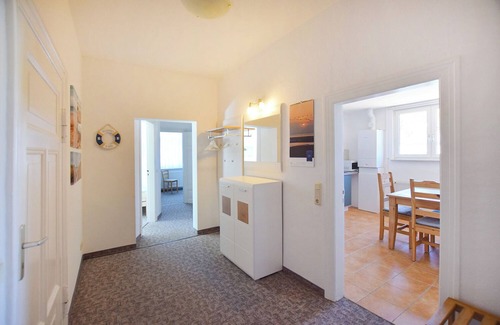 Ostseebad Prerow Apartment | Family friendly apartment for 6 people, garden, WiFi, pets allowed