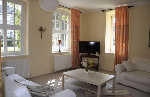 Melle Apartment | Family-friendly apartment in historic countryside manor estate (18th Century)