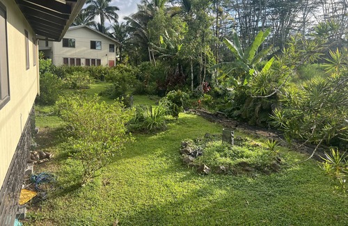 Keaau House | Family friendly, centrally located 2lvl home with epic furniture and fruit trees