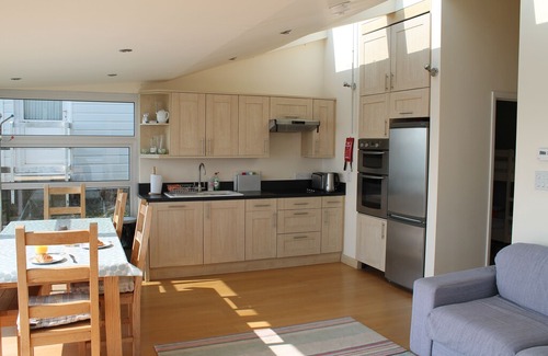 Eype Villa | Family Friendly Chalet With Wonderful Sea Views, 100m From The Beach