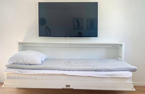 Kivik House | Family friendly cottage close to the sea and a variety of activities.