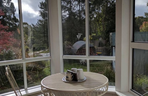 Blackwood Cottage | Family Friendly: Feed your soul : Cosy and warm.
