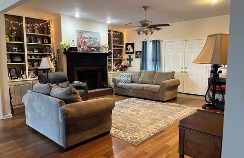 Oxford House | Family Friendly Home 4 mi to The Vaught Huge Game Room Perfect for Entertaining