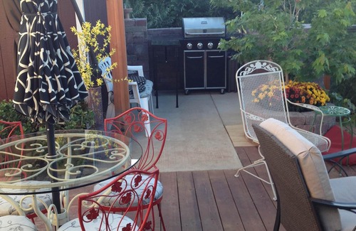 Spearfish House | Family friendly home - great for Summer and Fall activities or winter Holidays!