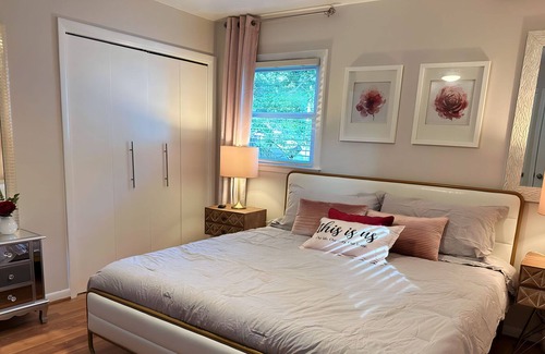 Gainesville House | Family friendly home minutes from the lake