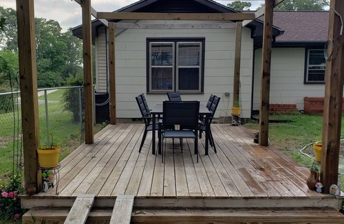 Center House | Family friendly house in a countryside setting with wifi and A/C