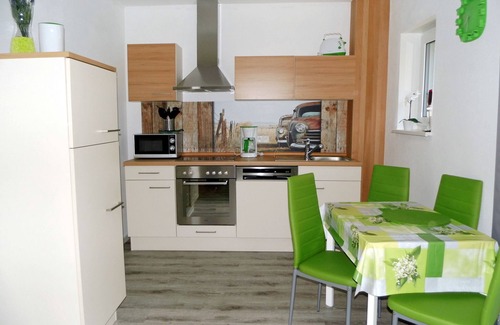 Muritz House | Family-friendly, modern holiday home near the beach