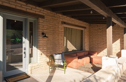 Tanque Verde House | Family Friendly|Pool|Sauna|Plunge|Gym|Game Room +