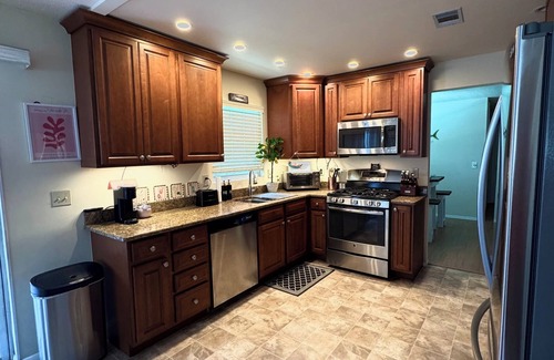 Merritt Island House | Family friendly home with pool