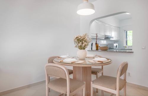 Alpouvar Apartment | Family Fun & Pool | 2BR in Clube Albufeira