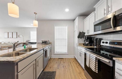 Bowling Green House | Family Game Night II - 3BD/2.5BA