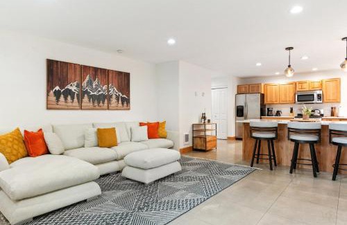 Sandpoint House | Family Home - Sandpointschweitzer