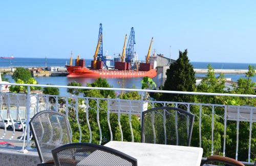 Balchik Hotel | Family Hotel Magnolia