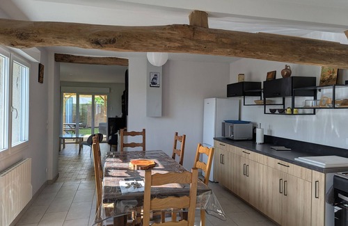 Sigloy Cottage | Family house by the Loire in Sigloy for 6 people