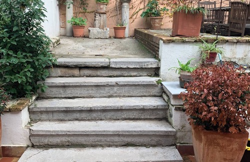 Albaicin Villa | Family house in front of the alhambra