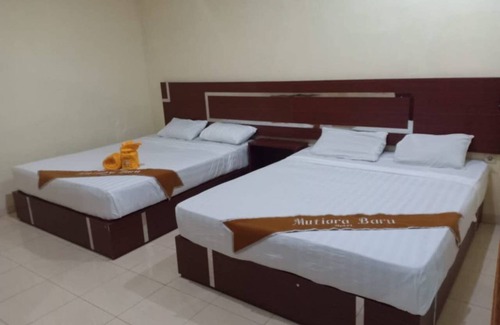 Sidomulyo House | Family Rooms 4 pax at Mutiara Batu