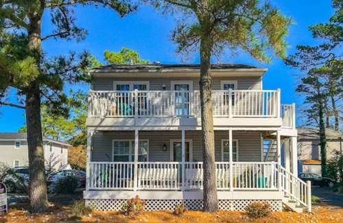 Caine Woods Condo | Family Size Ocean Home by Beach Bayside & Pet Friendly