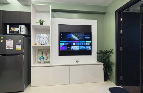 Davao Condo | Family-sized condo, 2 min from the heart of Davao City. Perfect for your stay!