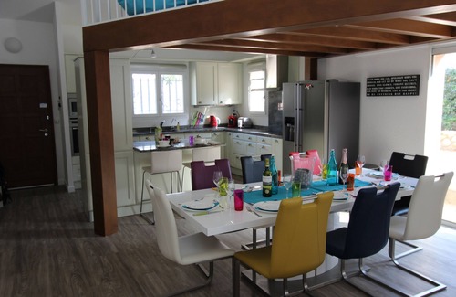 Valbonne Villa | Family Villa, heated private pool, air con, wifi, Valbonne 10 min walk