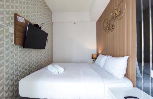 Semarang Apartment | Fancy and Nice 1BR with Extra Room at Amartha View Apartment By Travelio