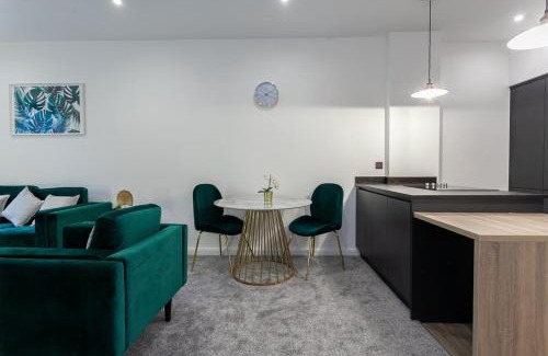 Bolton Apartment | Fantastic 1 bedroom apartment in Bolton
