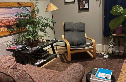 Old North End Apartment | Fantastic Burlington apartment with WiFi