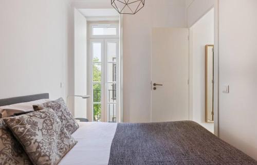 Penha de Franca Apartment | Fantastic Duplex in Private Condominium at Graça