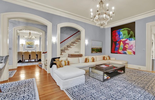 Historic District House | Fantastic house with lots of parking in downtown Annapolis, steps to the USNA!