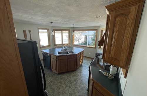 Cuba House | Fantastic lake house on the south shore of Cuba Lake.