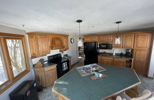 Cuba House | Fantastic lake house on the south shore of Cuba Lake.