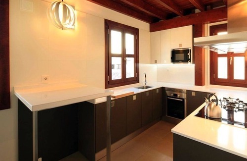 Albaicin Apartment | FANTASTIC LUXURY PENTHOUSE WITH 360 REVIEW AND PRIVATE POOL