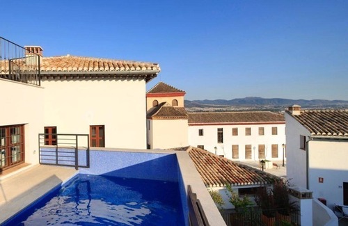 Albaicin Apartment | FANTASTIC LUXURY PENTHOUSE WITH 360 REVIEW AND PRIVATE POOL