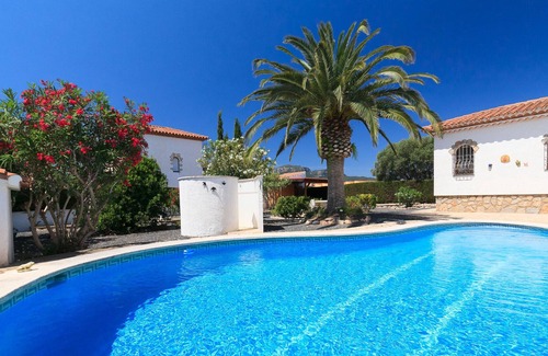 Miami Platja Villa | Fantastic Mediterranean Villa with Pool · VILLA DORADA