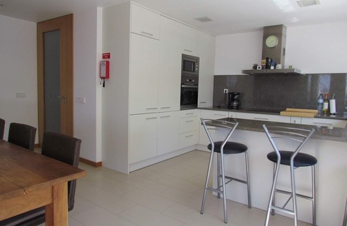 Lagoa Villa | Fantastic, modern villa with private pool and with spectacular view on the river