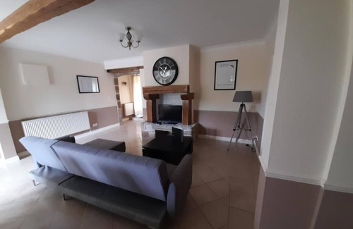 Saint-Ouen-La-Rouerie House | Farm cottage Les jardins des Coccinelles