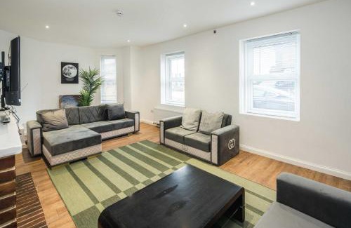 Swanley House | Farm House