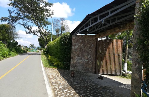 Calarca House | Farm La Arboleda.