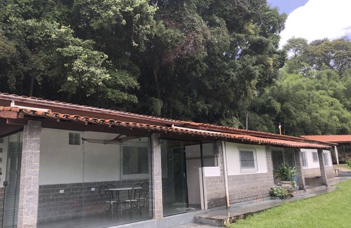 Lindoia Cottage | Farm near the city center