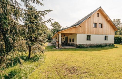 Kadov Apartment | Farma Mračov