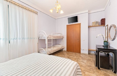 Genoni Other | Farmhouse 'Cuaddus E Tellas- Room 1' with Shared Garden, Wi-Fi and Air Conditioning